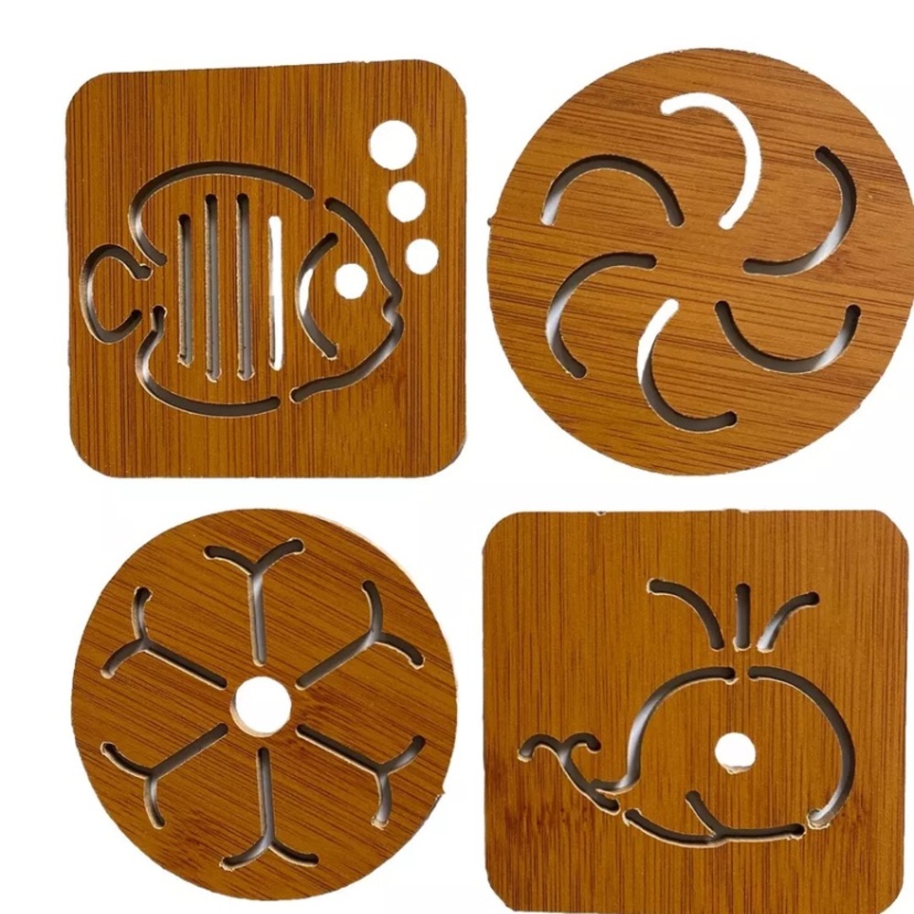 4 Piece Cute Coaster Set Wood